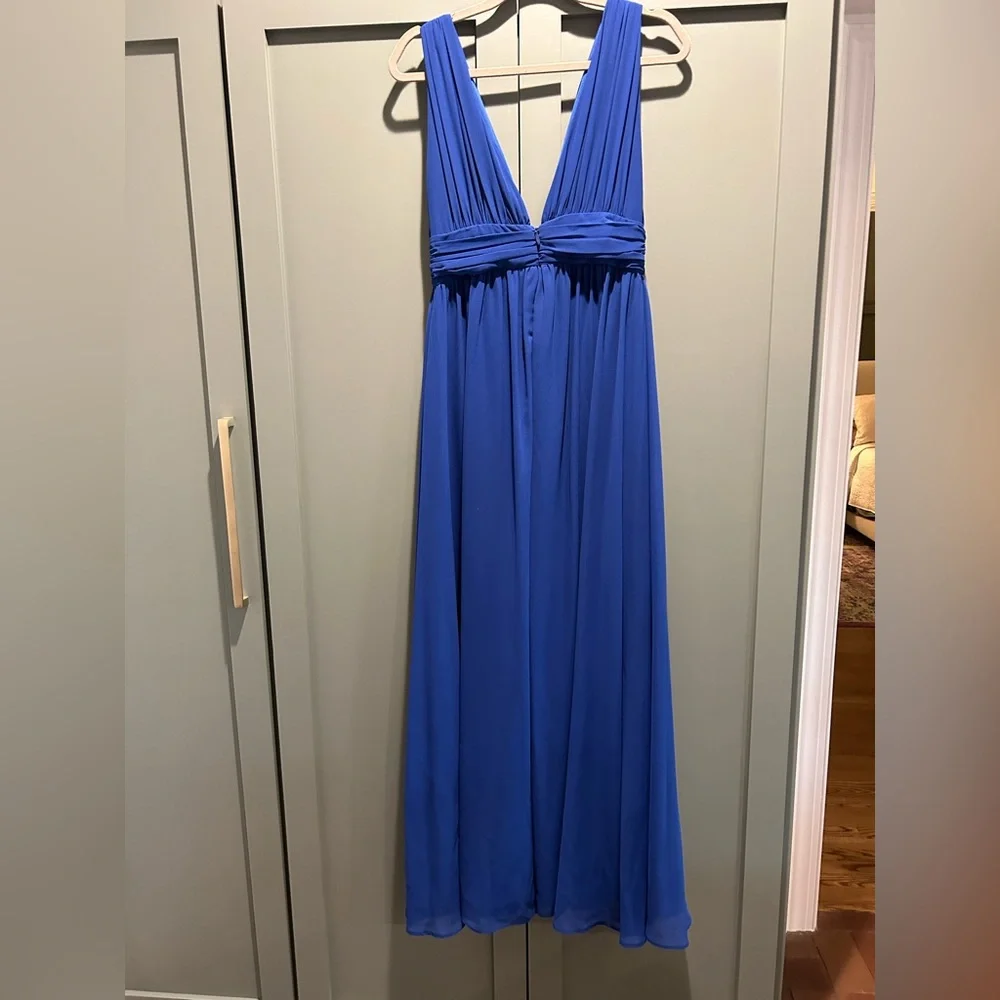Lulu’s long blue dress - Picture 5 of 12